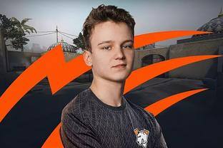 jL在被淘汰出Major后：“以如此伤感的方式结束赛季，我们在通往Major的路上迷失了自己，无法重新振作起来。”